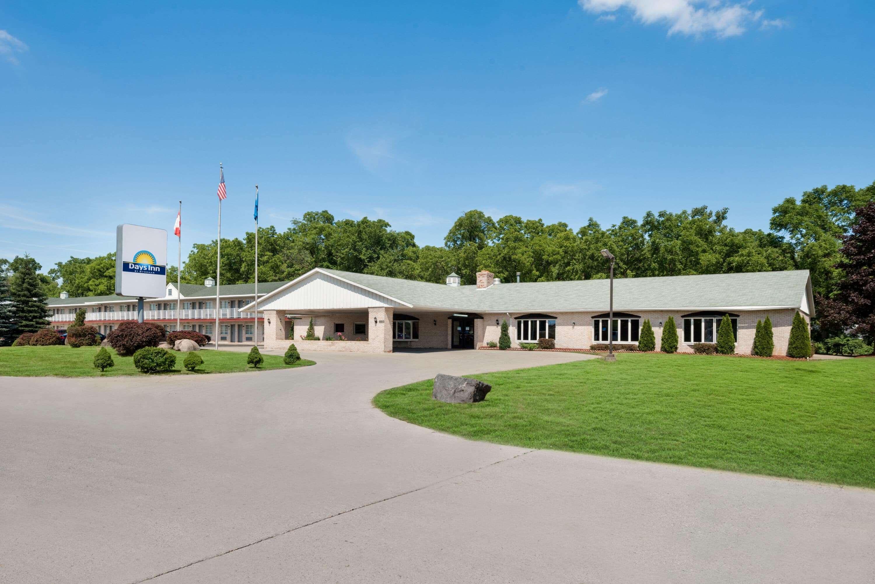 Days Inn By Wyndham Whitmore Lake Esterno foto