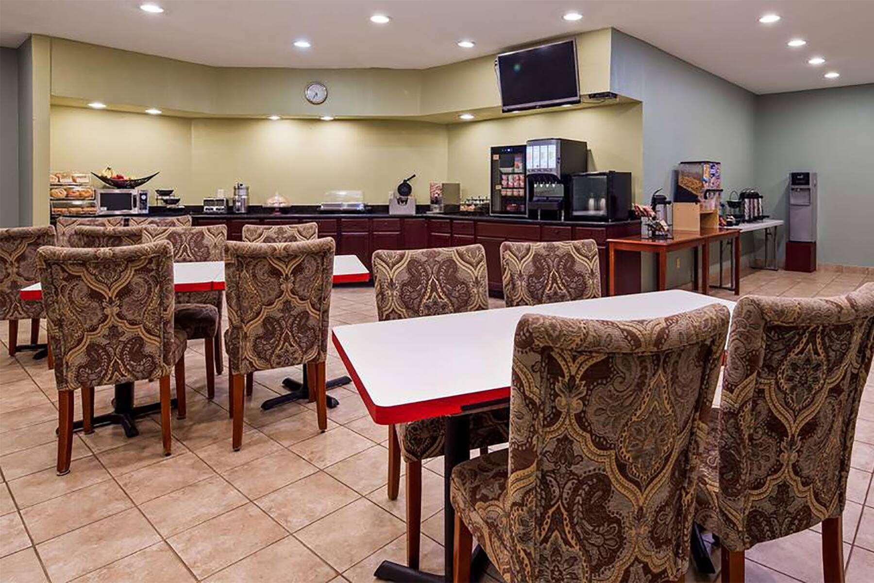 Days Inn By Wyndham Whitmore Lake Ann Arbor Brighton Esterno foto