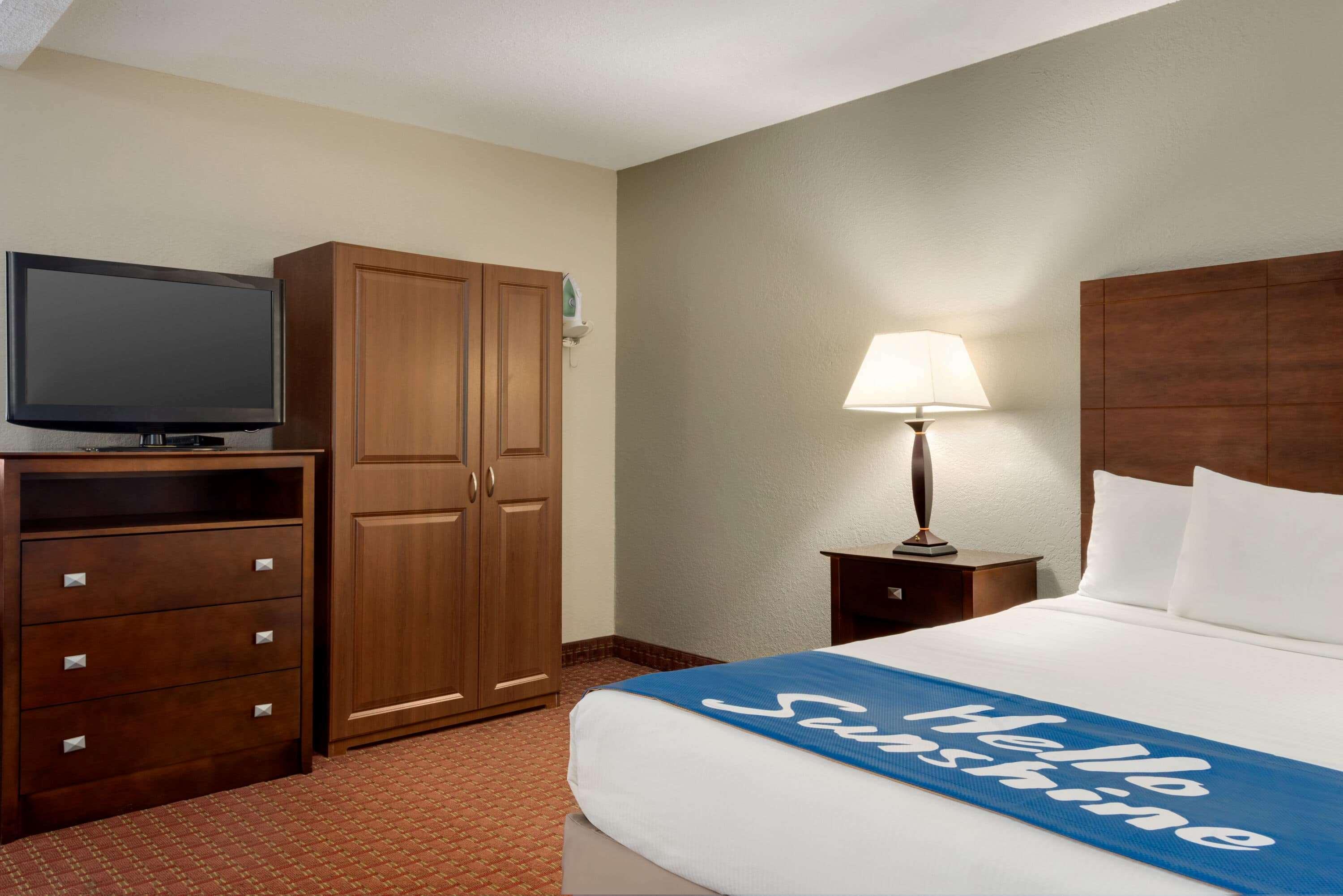 Days Inn By Wyndham Whitmore Lake Esterno foto